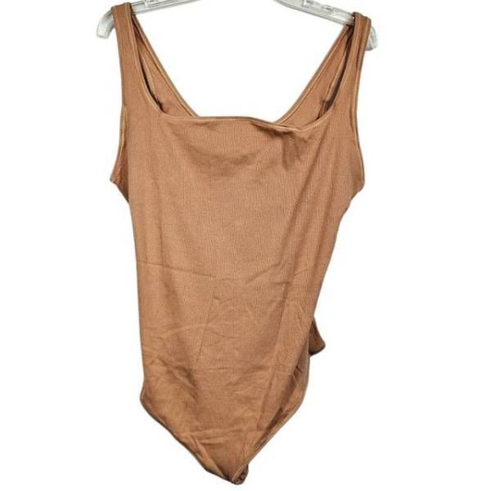 Skims ribbed bodysuit Nwt‎